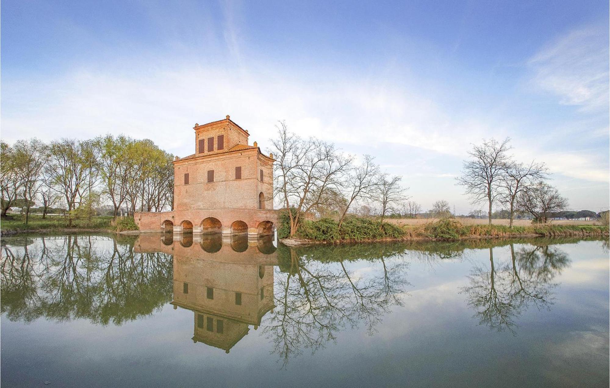 Awesome Home In Ariano Nel Polesine With Kitchen San Basilio 外观 照片