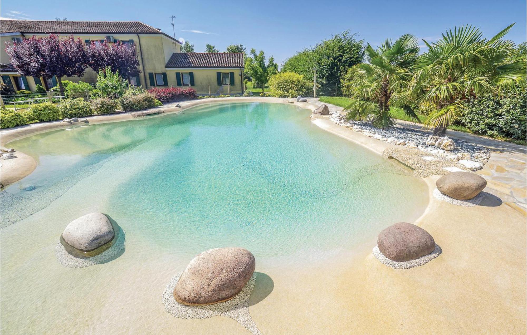 Awesome Home In Ariano Nel Polesine With Kitchen San Basilio 外观 照片